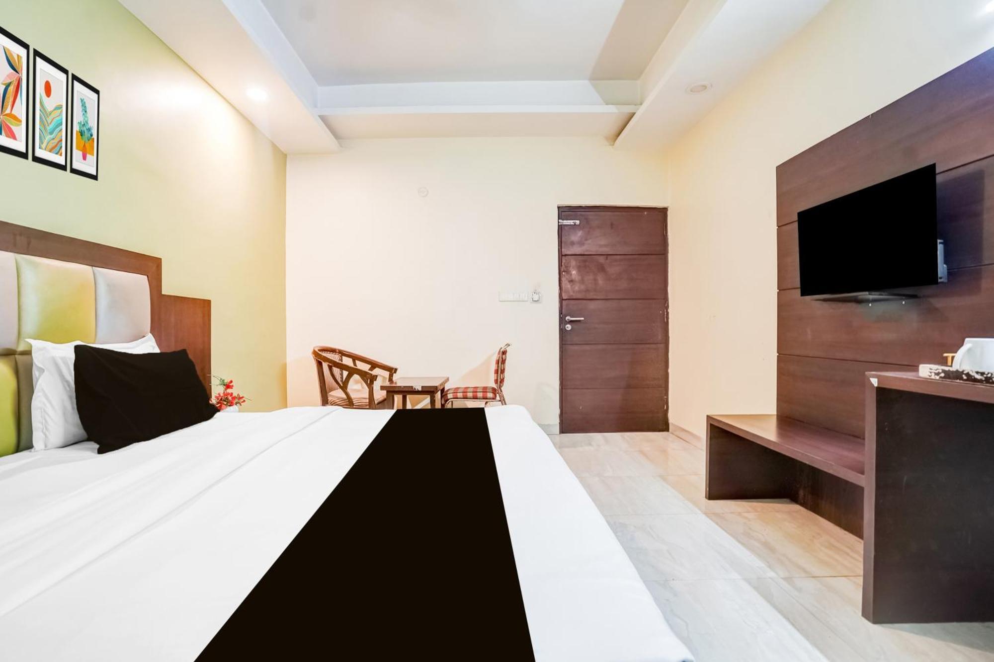 Super Townhouse Sikar Road Jaipur Formerly Hotel Aroma Inn Exteriör bild
