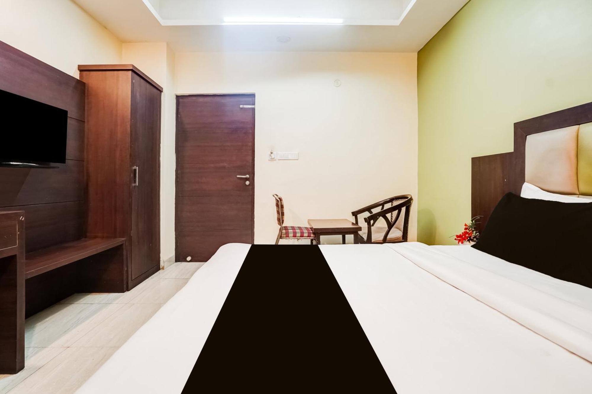 Super Townhouse Sikar Road Jaipur Formerly Hotel Aroma Inn Exteriör bild