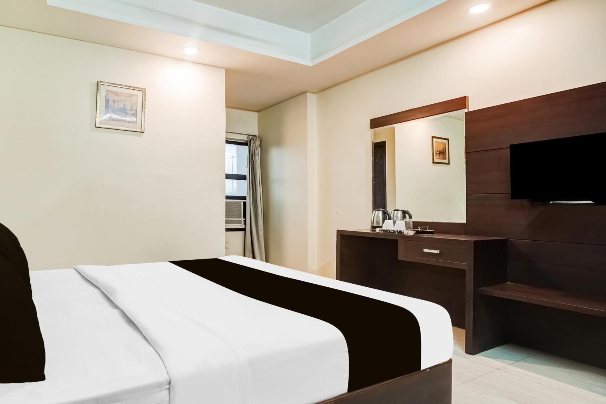 Super Townhouse Sikar Road Jaipur Formerly Hotel Aroma Inn Exteriör bild